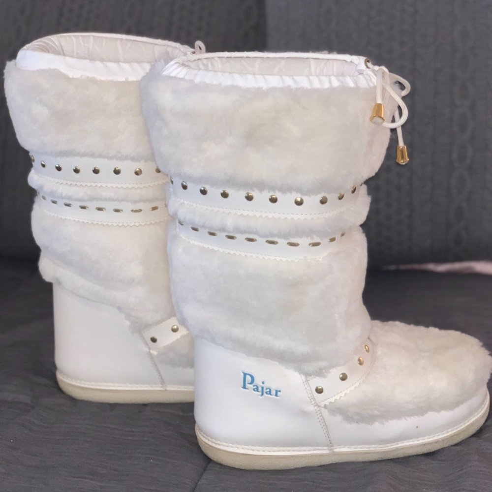 Pajar Modes White Fur Boots 38-40